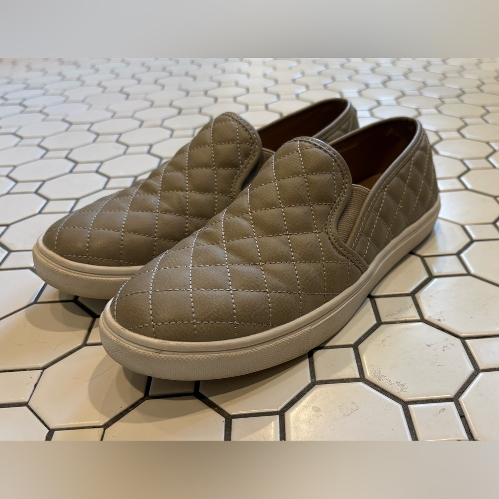 Steve Madden Quilted Slip-On Sneakers in Taupe